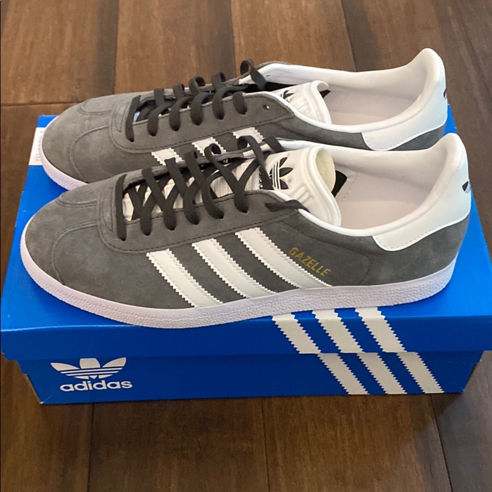 Adidas Gazelle size 8.5